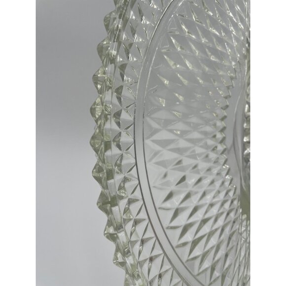 Vintage Clear Glass Divided Serving Tray With Intricate Diamond Cut Pattern & Sc - Picture 2 of 4